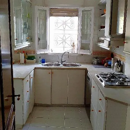 Πανσιόν In Isabel *